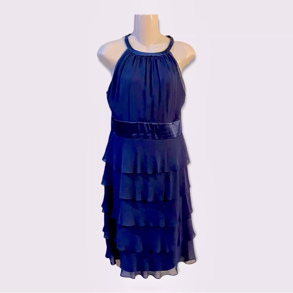 Evan Picone 8P halter-neck ruffle dress with satin waistband. Worn once.